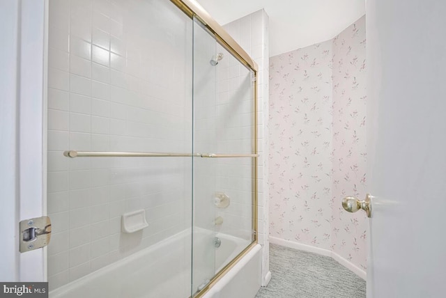 205 Dunbeath Ct, Lutherville Timonium, MD 21093 - full bath featuring wallpapered walls, enclosed tub / shower combo, and baseboards