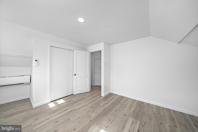 1504 Montgomery Rd, Wilmington, DE 19805 - additional living space with baseboards, recessed lighting, lofted ceiling, and wood finished floors