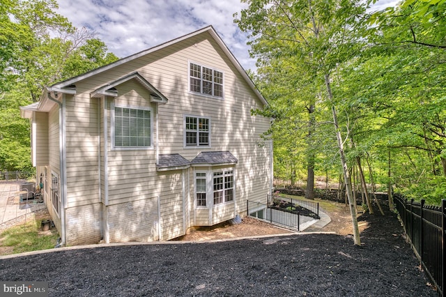 7140 Barry Rd, Alexandria, VA 22315 - back of property with fence