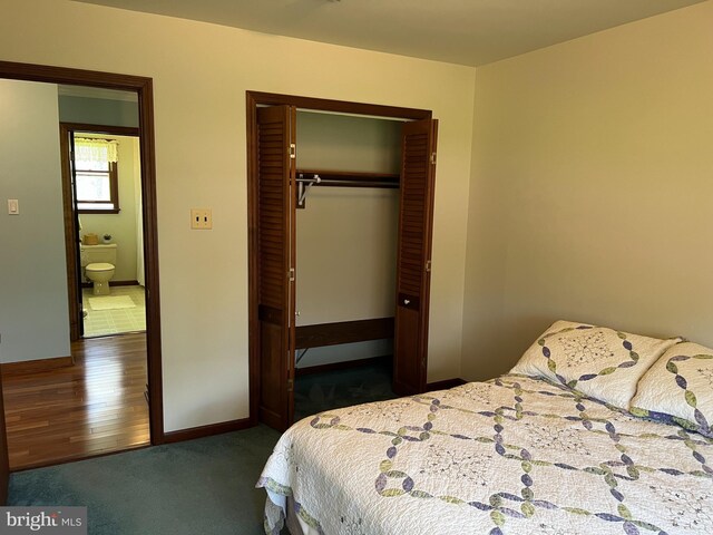 265 Asbury Rd, Egg Harbor Township, NJ 08234 - bedroom featuring baseboards, carpet, and a closet