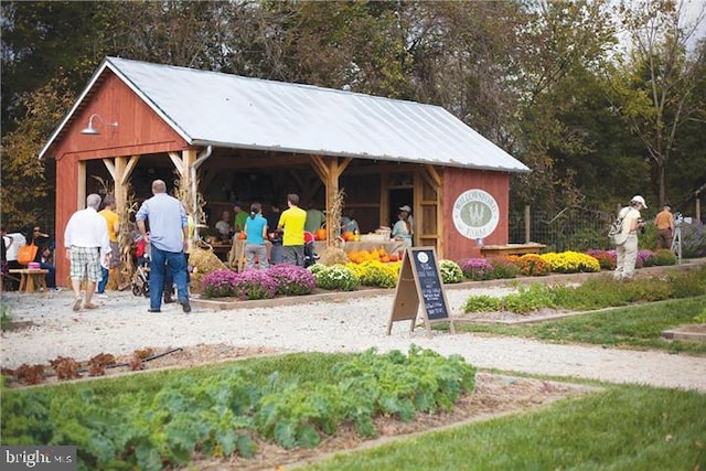 view of property's community