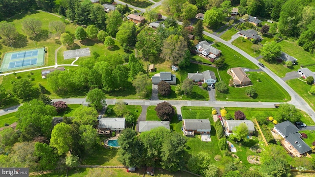 drone / aerial view featuring a residential view