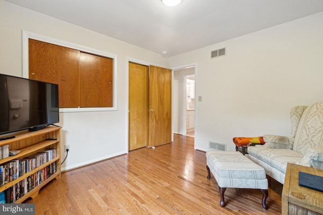 2602 Jeffrey Lori Dr, Finksburg, MD 21048 - living area with light wood finished floors, visible vents, and baseboards