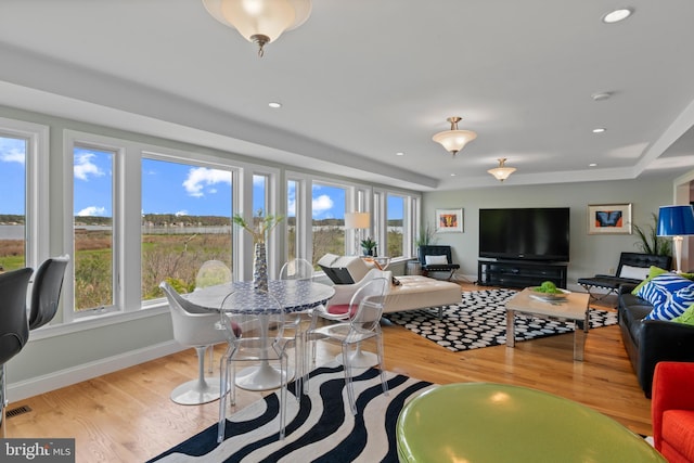 5419 Ragged Point Rd, Cambridge, MD 21613 - living room featuring wood finished floors and recessed lighting