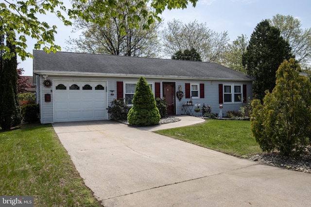 216 Laurel Ct, Pine Grove, PA 17963 - ranch-style house featuring driveway, a front yard, and a garage