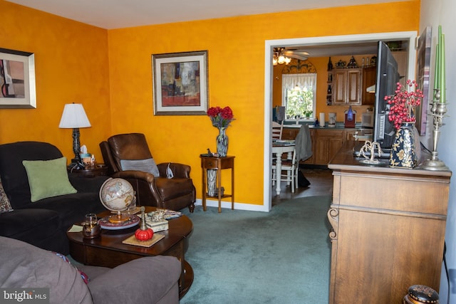216 Laurel Ct, Pine Grove, PA 17963 - living area with baseboards and dark carpet