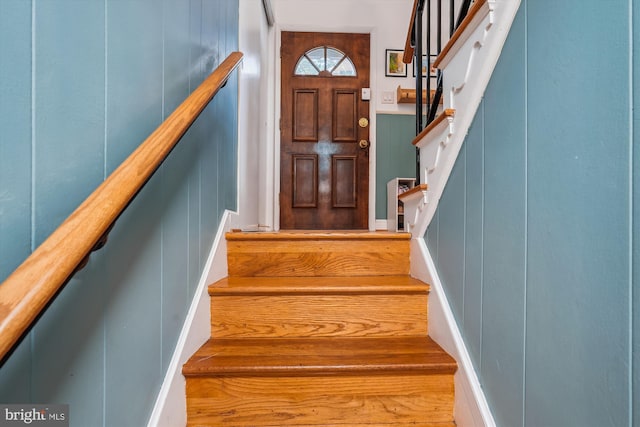 2409 Hayden Dr, Silver Spring, MD 20902 - stairway featuring a decorative wall