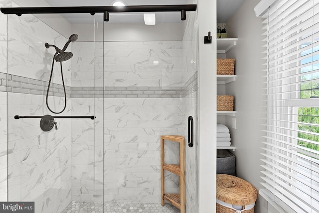 full bathroom featuring a stall shower
