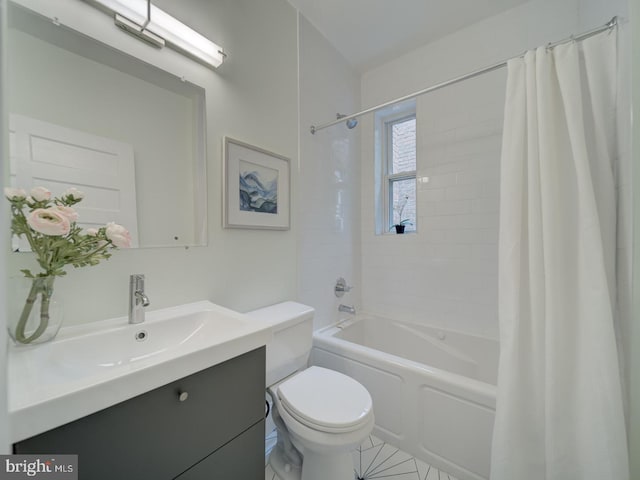 27 Seaton Pl NW, Washington, DC 20001 - full bathroom with vanity, toilet, and shower / bath combo with shower curtain