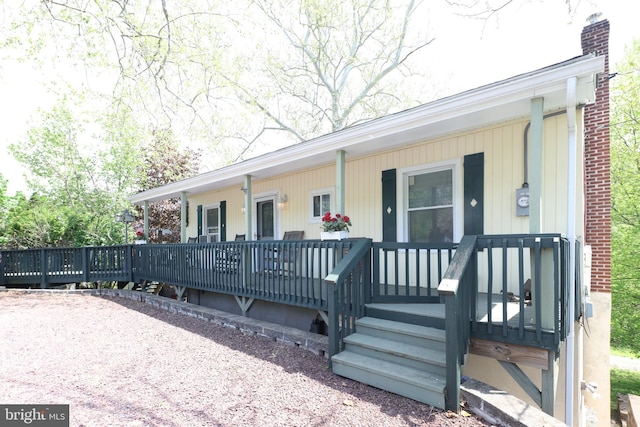 view of front of house with covered porch