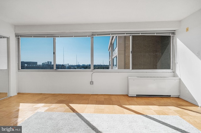 empty room with a healthy amount of sunlight