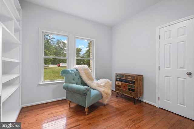 13647 Van Doren Rd, Manassas, VA 20112 - sitting room featuring wood finished floors and baseboards
