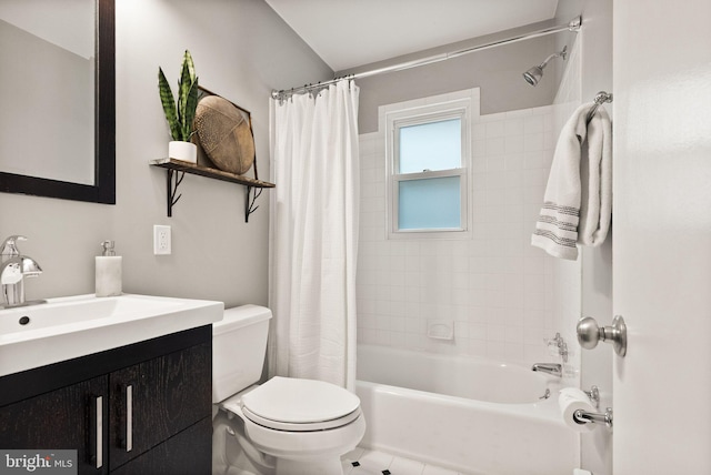full bathroom with toilet, vanity, and shower / tub combo