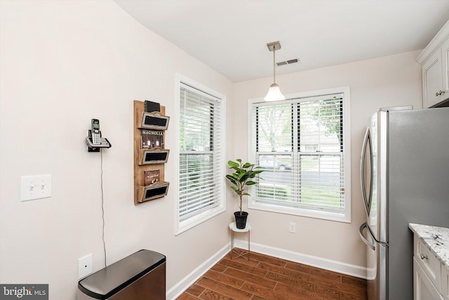 9 Fernwood Ct, Columbus, NJ 08022 - kitchen with freestanding refrigerator, dark wood-type flooring, baseboards, and healthy amount of natural light