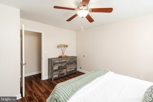 9 Fernwood Ct, Columbus, NJ 08022 - bedroom featuring wood finished floors, baseboards, and ceiling fan