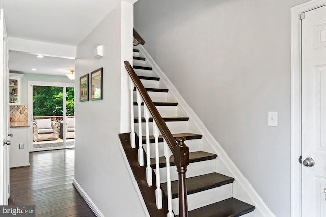 202 Trail Ct, Sterling, VA 20164 - stairway featuring wood finished floors, baseboards, and recessed lighting