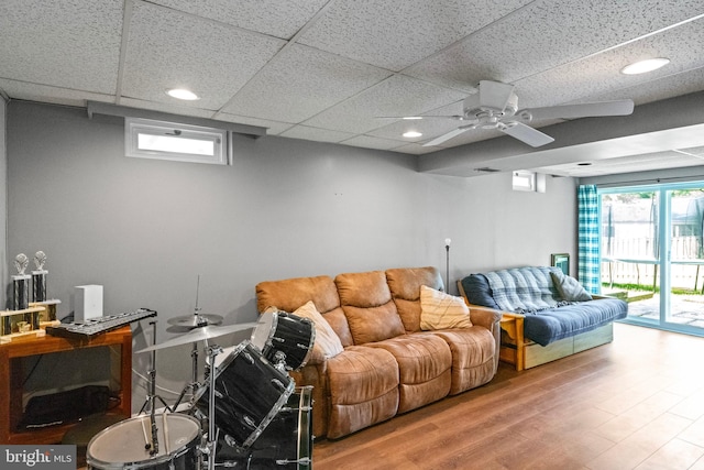 202 Trail Ct, Sterling, VA 20164 - living area featuring wood finished floors, a ceiling fan, and a drop ceiling