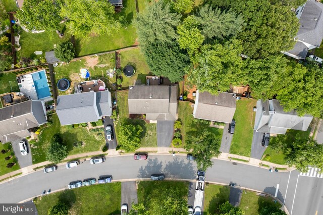 202 Trail Ct, Sterling, VA 20164 - aerial overview of property's location with nearby suburban area