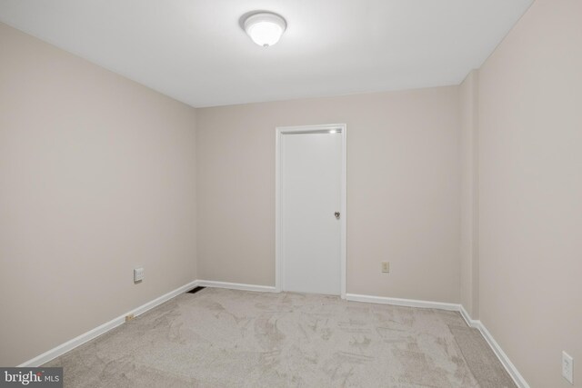 135 Woodlake Dr, Marlton, NJ 08053 - spare room with light carpet and baseboards