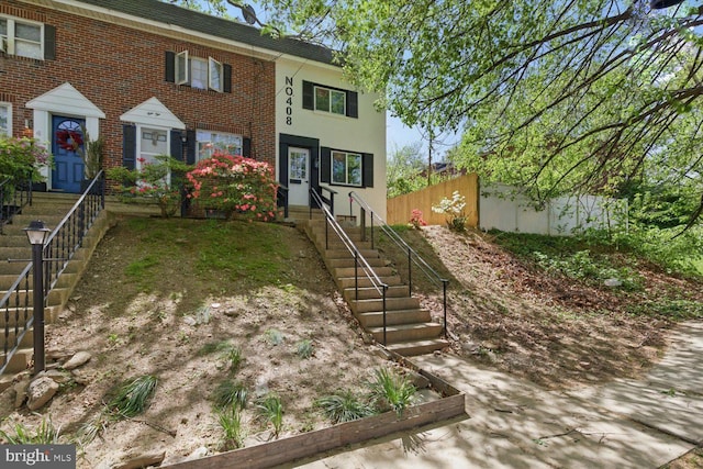 408 Fairview Ave, Lancaster, PA 17603 - view of property with fence and brick siding
