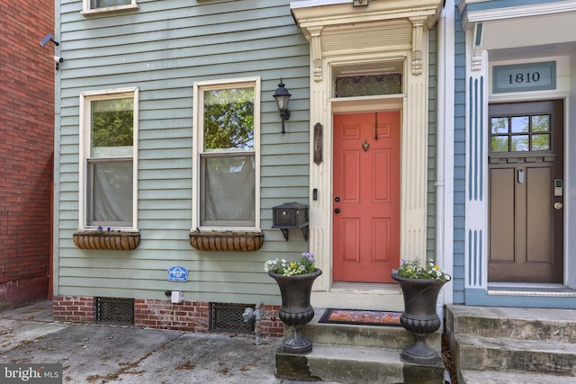 view of exterior entry