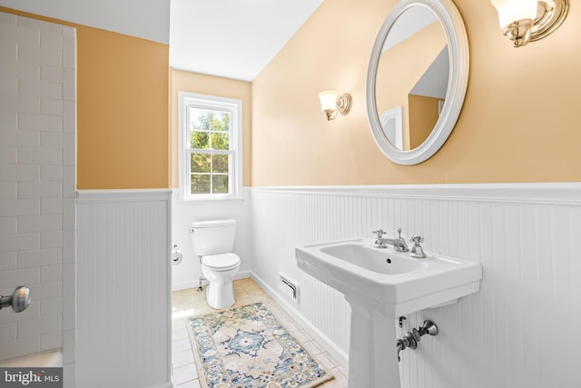 2430 Stanwick Rd, Phoenix, MD 21131 - full bath featuring wainscoting, a sink, tile patterned flooring, toilet, and visible vents