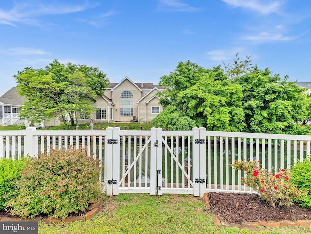 10350 Keyser Point Rd, Ocean City, MD 21842 - view of yard featuring a gate and fence