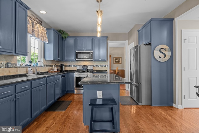 10 Carriage Ct, East Windsor, NJ 08520