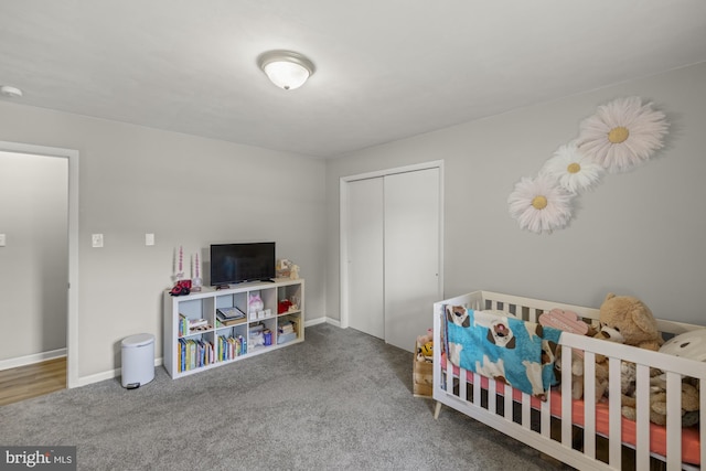 1004 Marietta Ave, Hanover, PA 17331 - carpeted bedroom featuring a closet and baseboards
