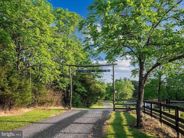 373 Thunder Hill Dr, Summit Point, WV 25446 - view of road