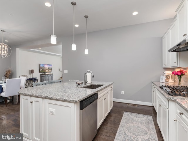 1513 Yellow Sand Ln, Odenton, MD 21113 - kitchen with stainless steel appliances, a sink, white cabinetry, baseboards, and a center island with sink