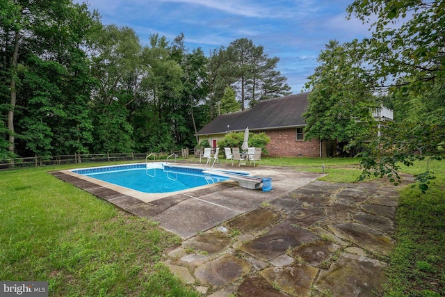 14957 Cherry Ln, Ridgely, MD 21660 - view of swimming pool with a patio and a diving board