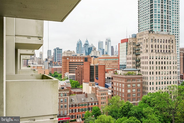 604 S Washington Sq Unit 1408, Philadelphia, PA 19106 - view of city skyline
