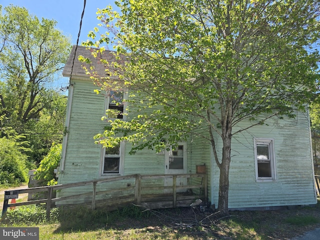 32939 Old Ocean City Rd, Parsonsburg, MD 21849 - view of side of home with fence