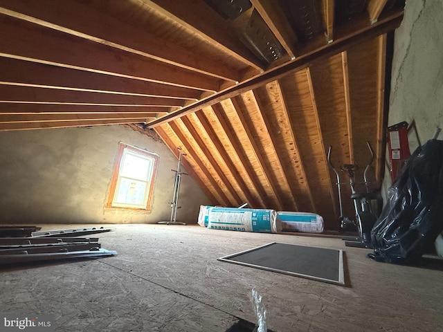 653 N 37th St, Philadelphia, PA 19104 - view of unfinished attic