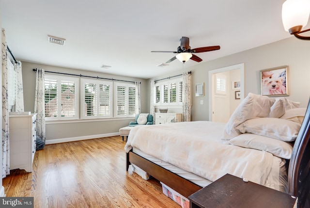 3207 19th St N, Arlington, VA 22201 - bedroom with light wood-style flooring, baseboards, and ceiling fan