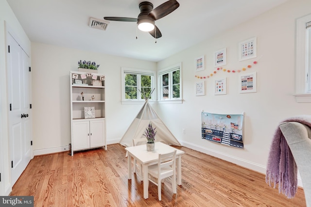 3207 19th St N, Arlington, VA 22201 - recreation room featuring light wood-style floors, a ceiling fan, and baseboards