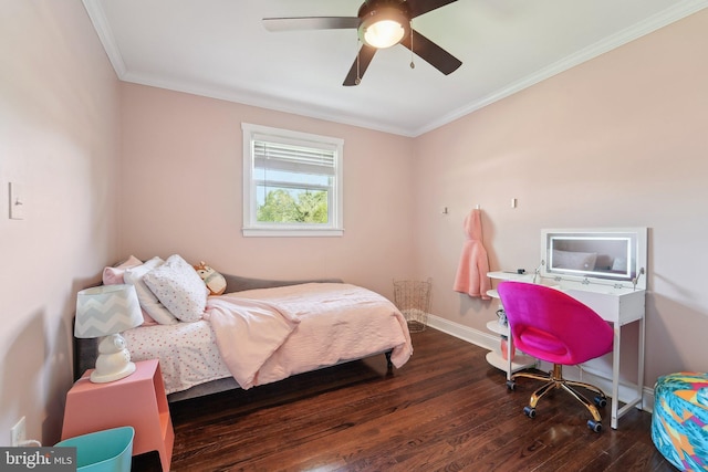 bedroom featuring crown molding, wood finished floors, baseboards, and ceiling fan
