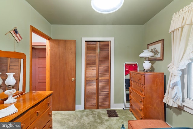 621 Gay St, Hanover, PA 17331 - bedroom with carpet flooring, baseboards, and a closet