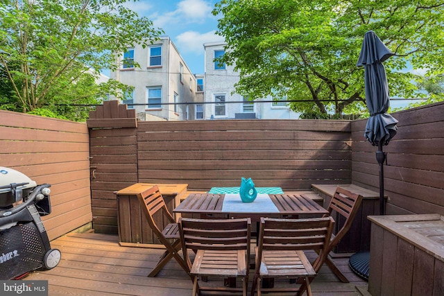 2019 Pemberton St, Philadelphia, PA 19146 - wooden terrace with area for grilling and fence
