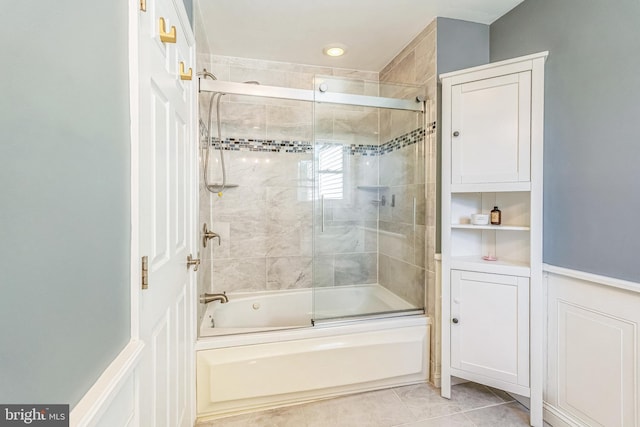 2019 Pemberton St, Philadelphia, PA 19146 - bathroom featuring enclosed tub / shower combo