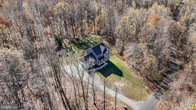 12815 Breyer Pl, Hughesville, MD 20637 - birds eye view of property featuring a forest view