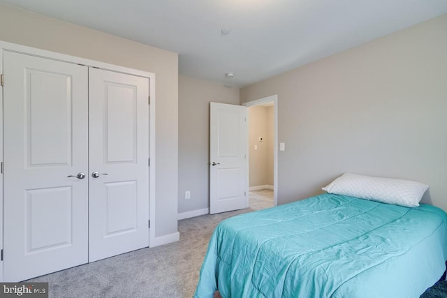 12815 Breyer Pl, Hughesville, MD 20637 - carpeted bedroom featuring baseboards and a closet