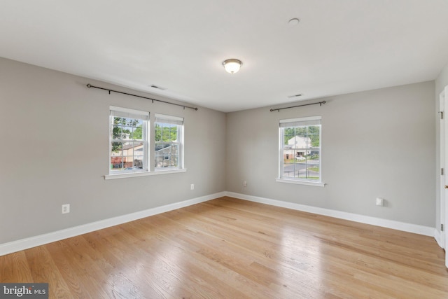 1600 Ballinger Ave, Landover, MD 20785 - spare room with light wood-type flooring and baseboards