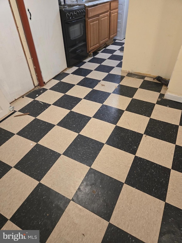 interior space with black / electric stove