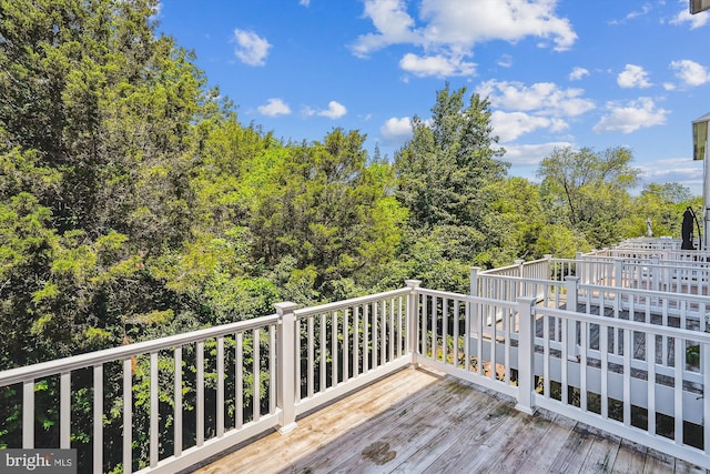 8210 Heritage Crossing Ct, Manassas, VA 20109 - view of wooden terrace