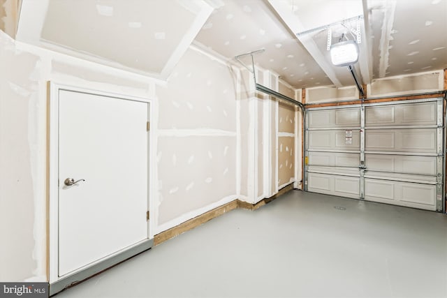 8210 Heritage Crossing Ct, Manassas, VA 20109 - view of garage