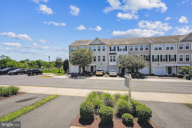 8210 Heritage Crossing Ct, Manassas, VA 20109 - exterior space
