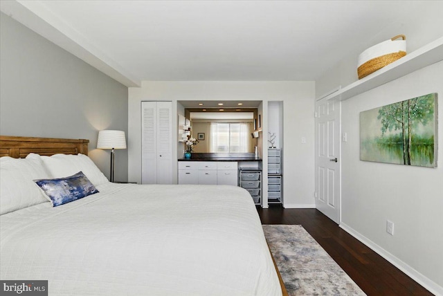 9701 Fields Rd Unit 2301, Gaithersburg, MD 20878 - bedroom featuring dark wood-style flooring and baseboards