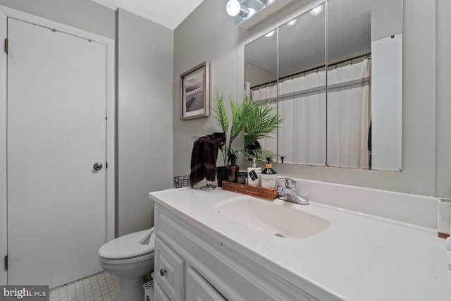 full bath with vanity, toilet, tile patterned floors, and curtained shower